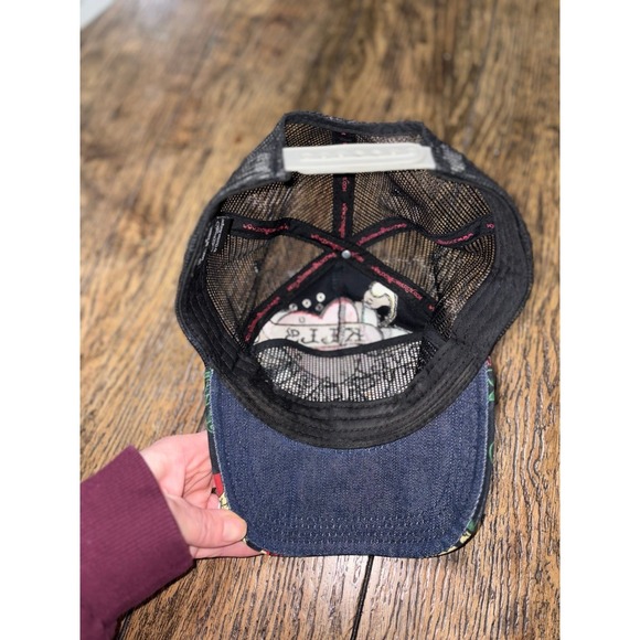 Ed hardy rhinestone love kills slowly hat - Picture 3 of 4